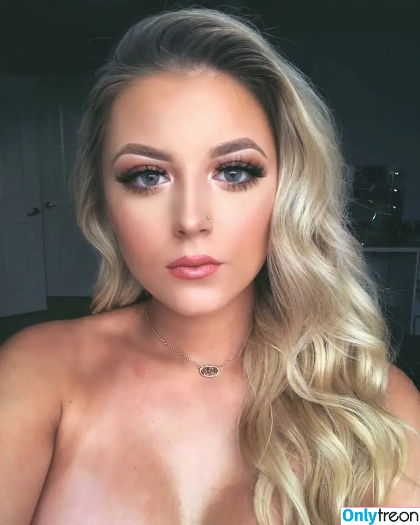 Ashlyn Sharp nude photo #0206 (blondie_ashlynnn)