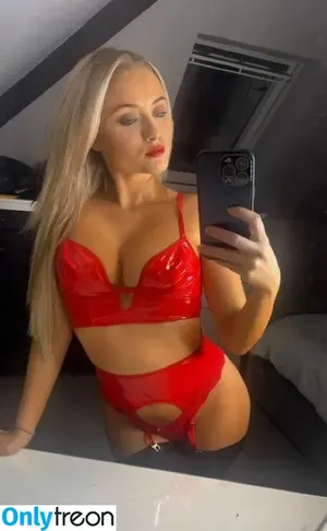Ashlyn Shaw / ashlynshawbabestation_xx / ashlynshawx nude photo #0154