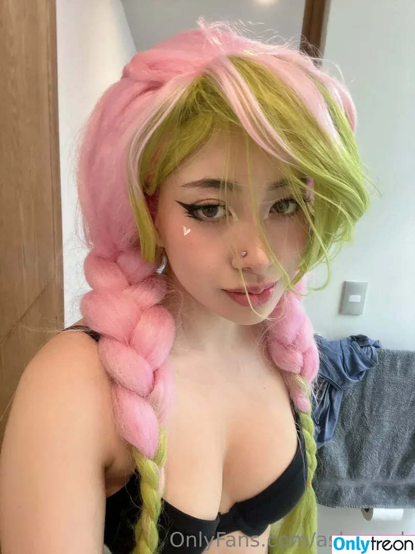 Ashounch nude photo #0186 (Ashounch)