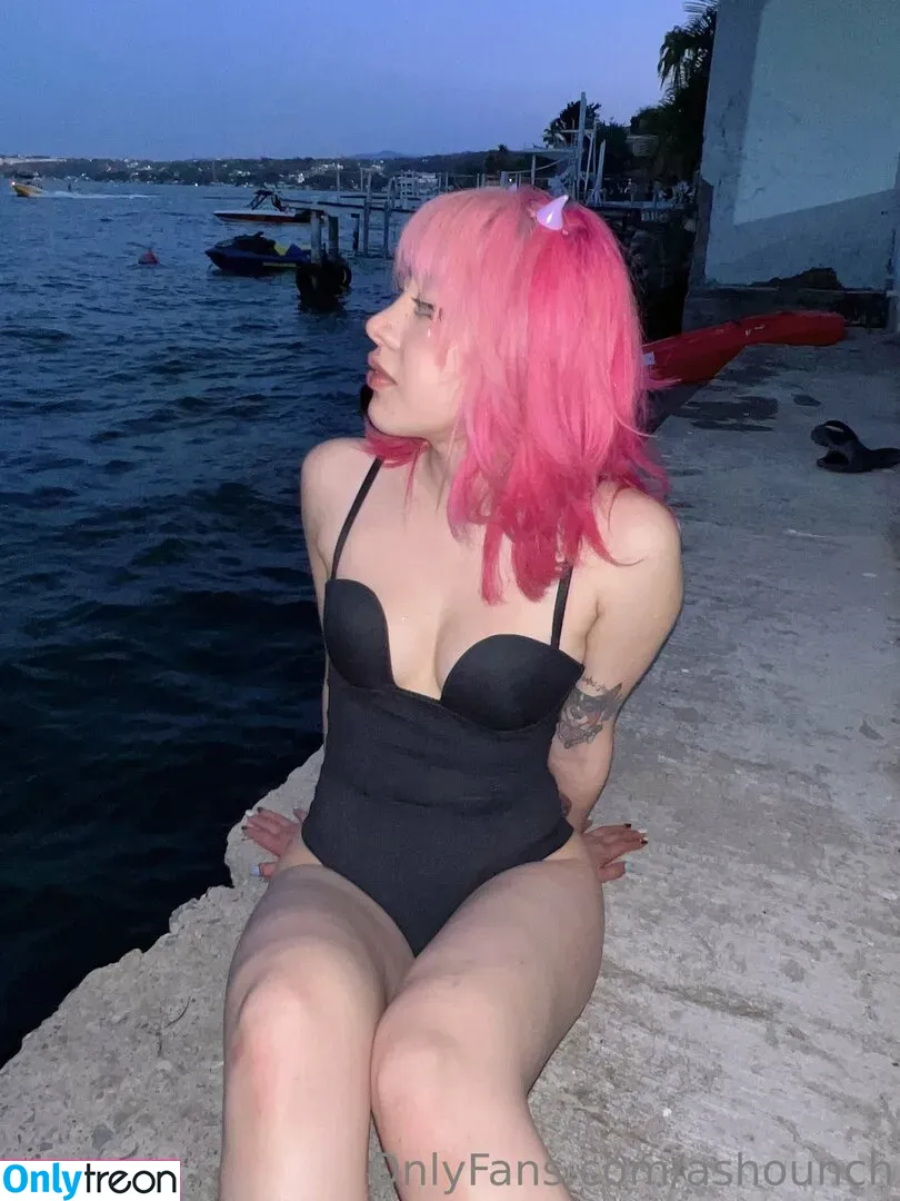 Ashounch nude photo #0189 (Ashounch)