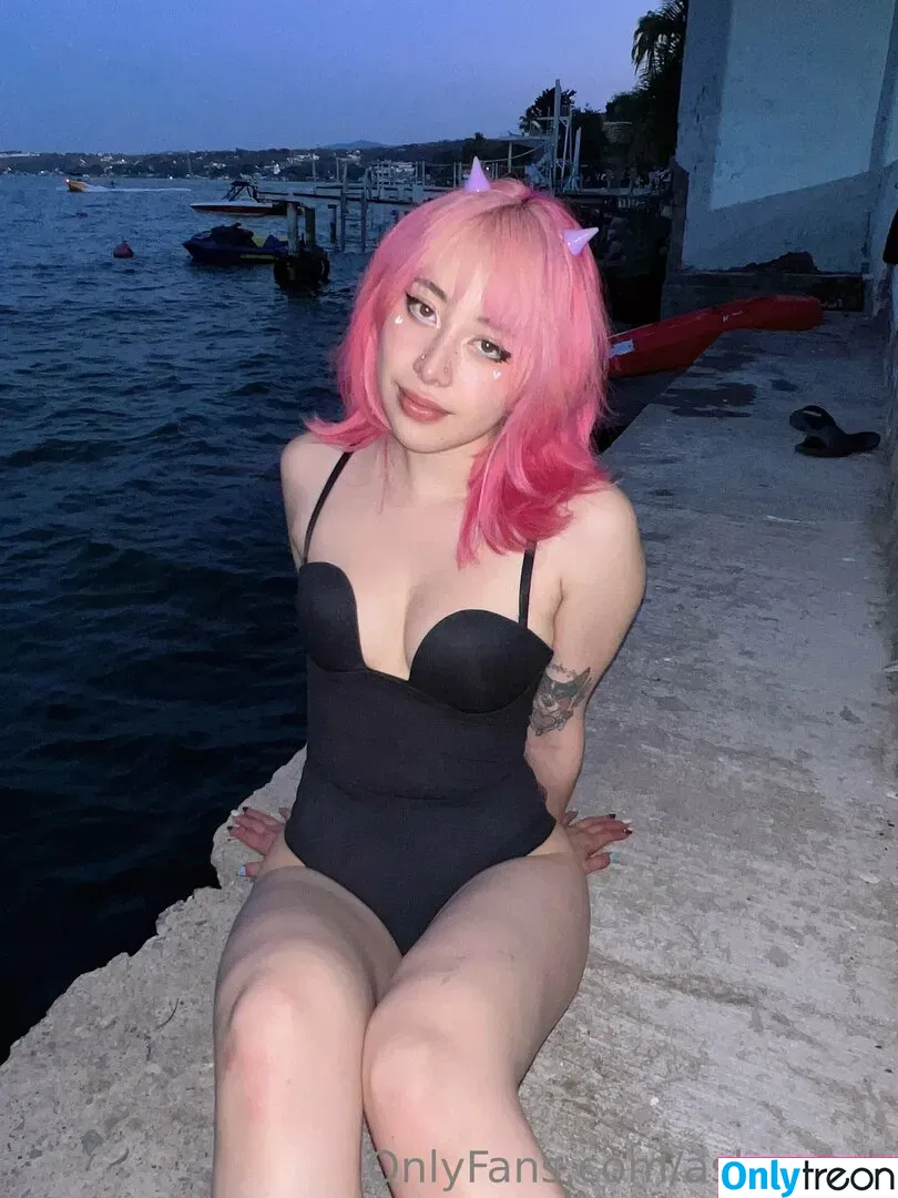 Ashounch nude photo #0190 (Ashounch)