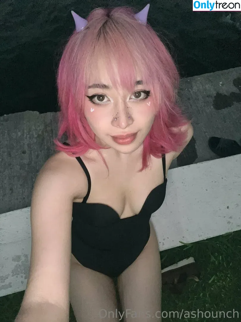 Ashounch nude photo #0192 (Ashounch)
