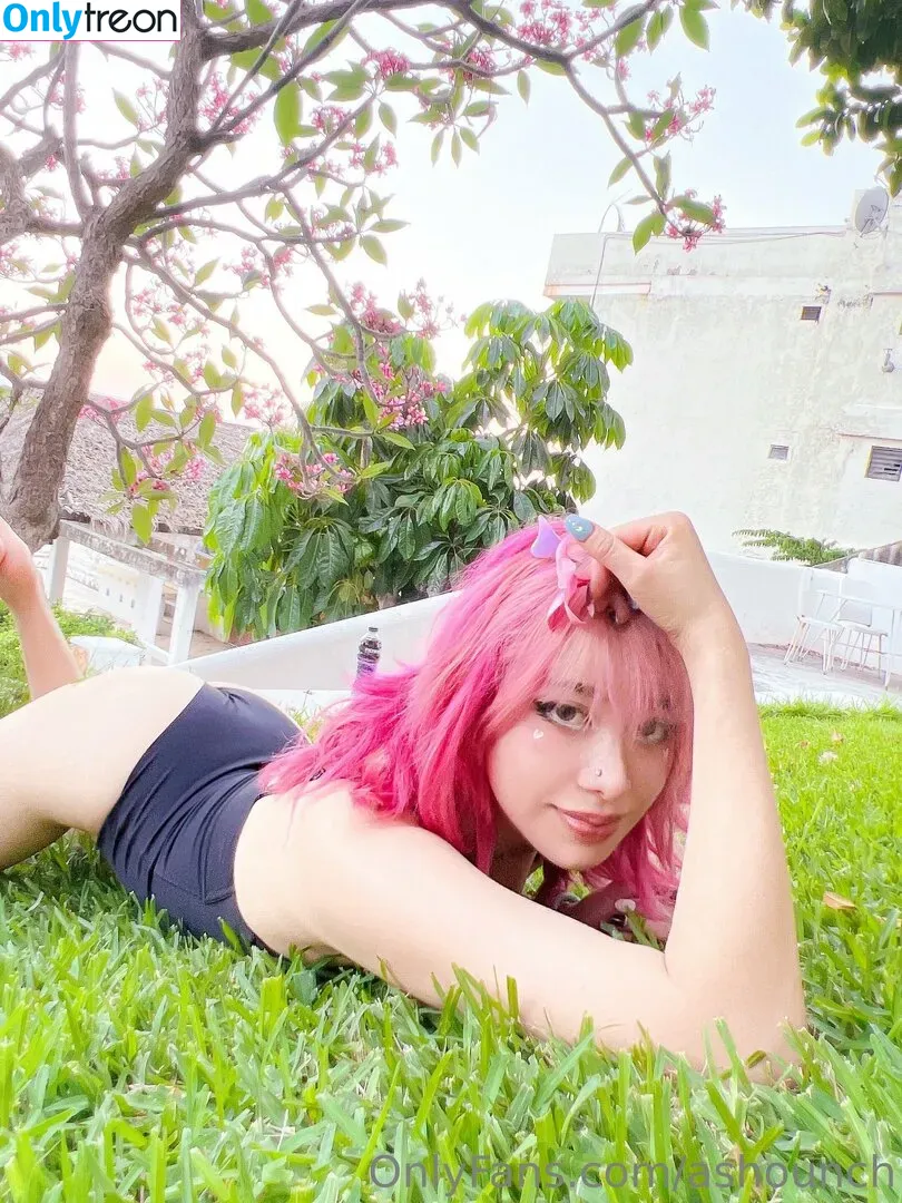 Ashounch nude photo #0201 (Ashounch)