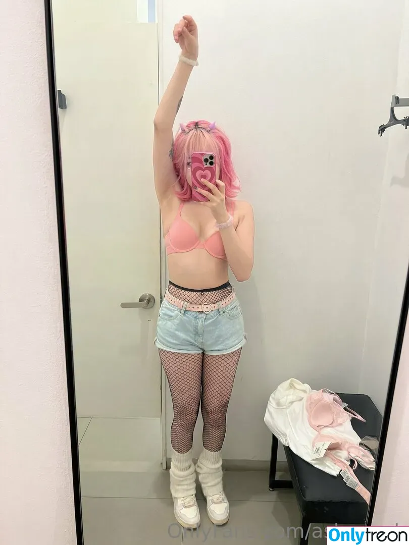 Ashounch nude photo #0215 (Ashounch)