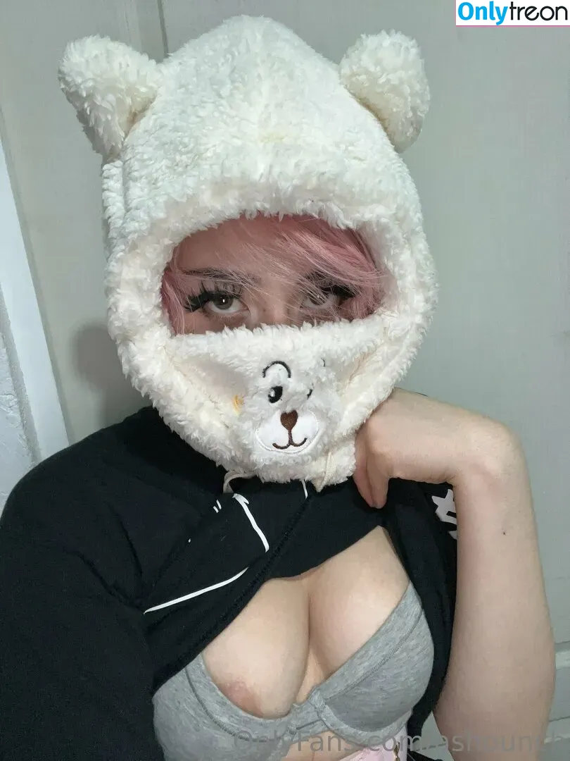 Ashounch nude photo #0270 (Ashounch)