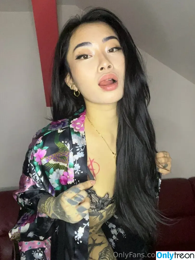 asianina nude photo #0095 (asianinaaa_)