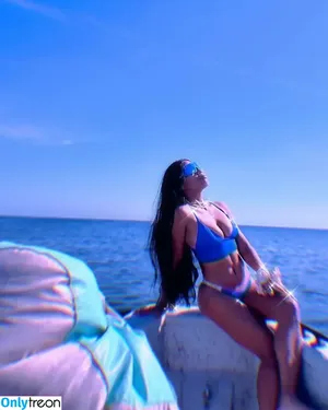 Asianmermaid / Asianmermaid1010 / Shieb10🏝️ / islandgirl1010_ nude photo #0038