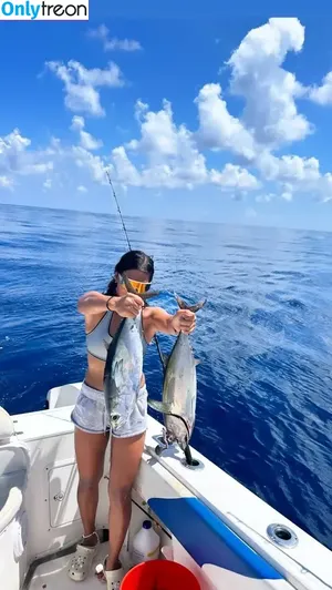 Asianmermaid / Asianmermaid1010 / Shieb10🏝️ / islandgirl1010_ nude photo #0044