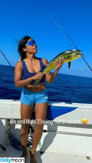 Asianmermaid / Asianmermaid1010 / Shieb10🏝️ / islandgirl1010_ nude photo #0048