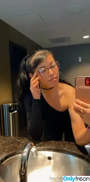  nude photo #0007