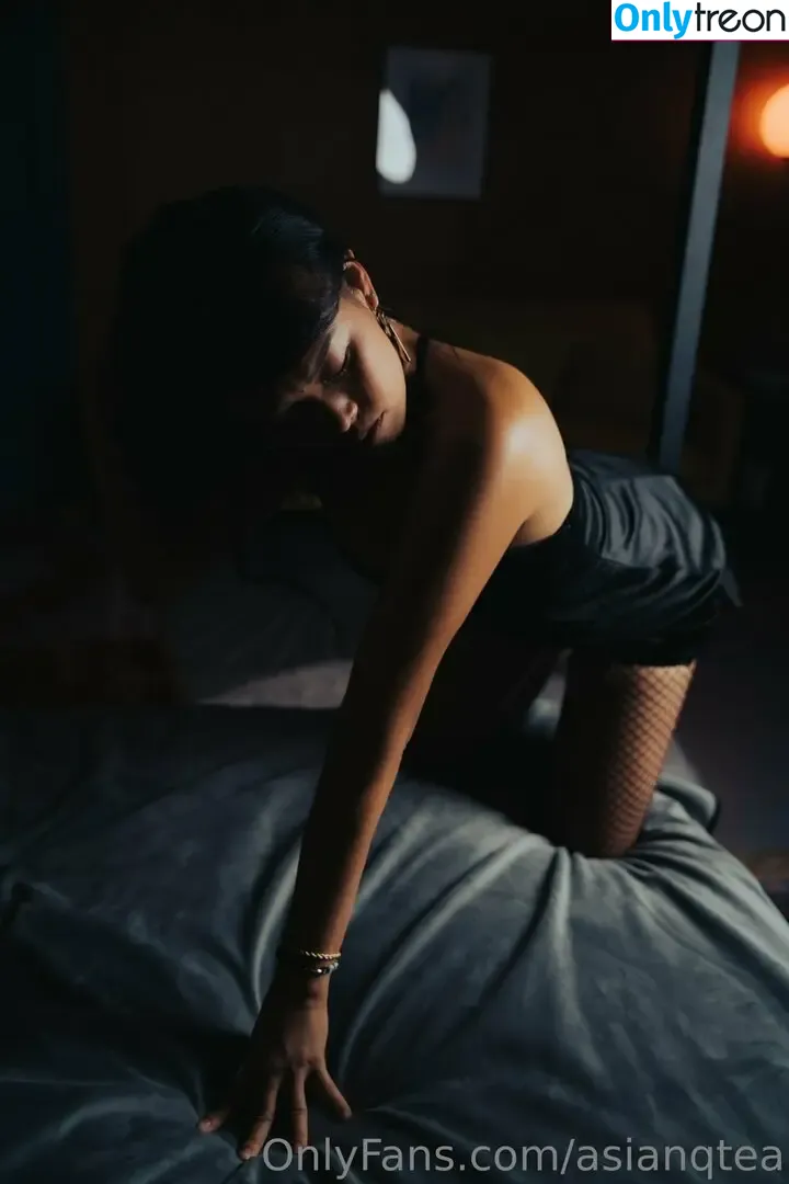 asianqtea nude photo #0022 (asianqtea)