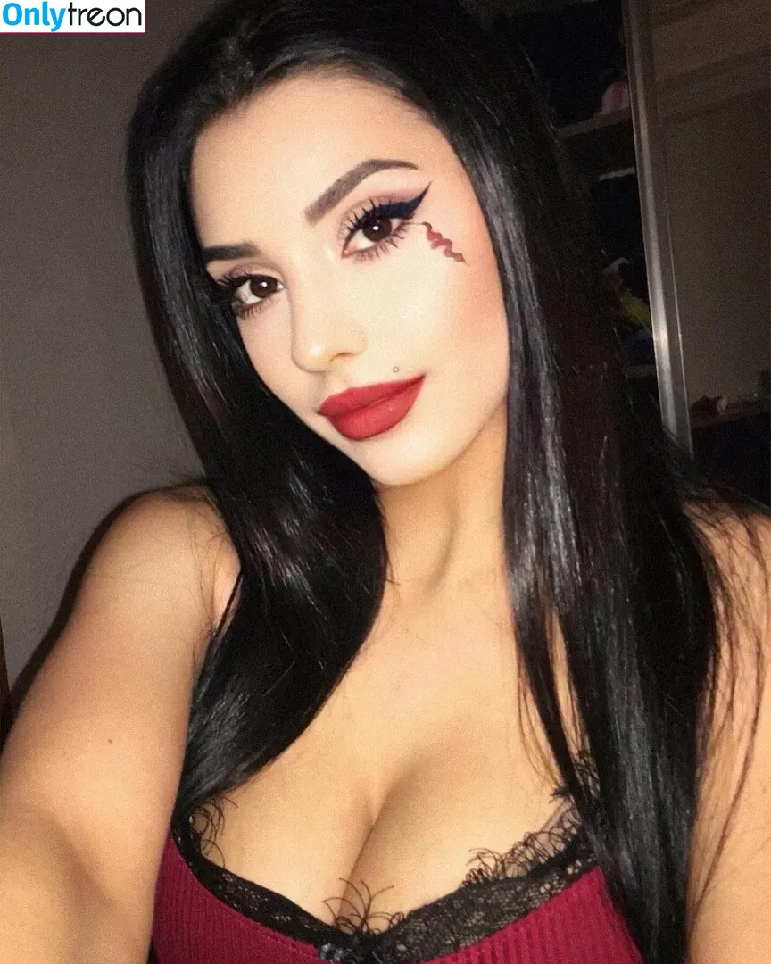 Aslihan nude photo #0006 (edlefraau / edlefrau4 / onlyaslihanim)