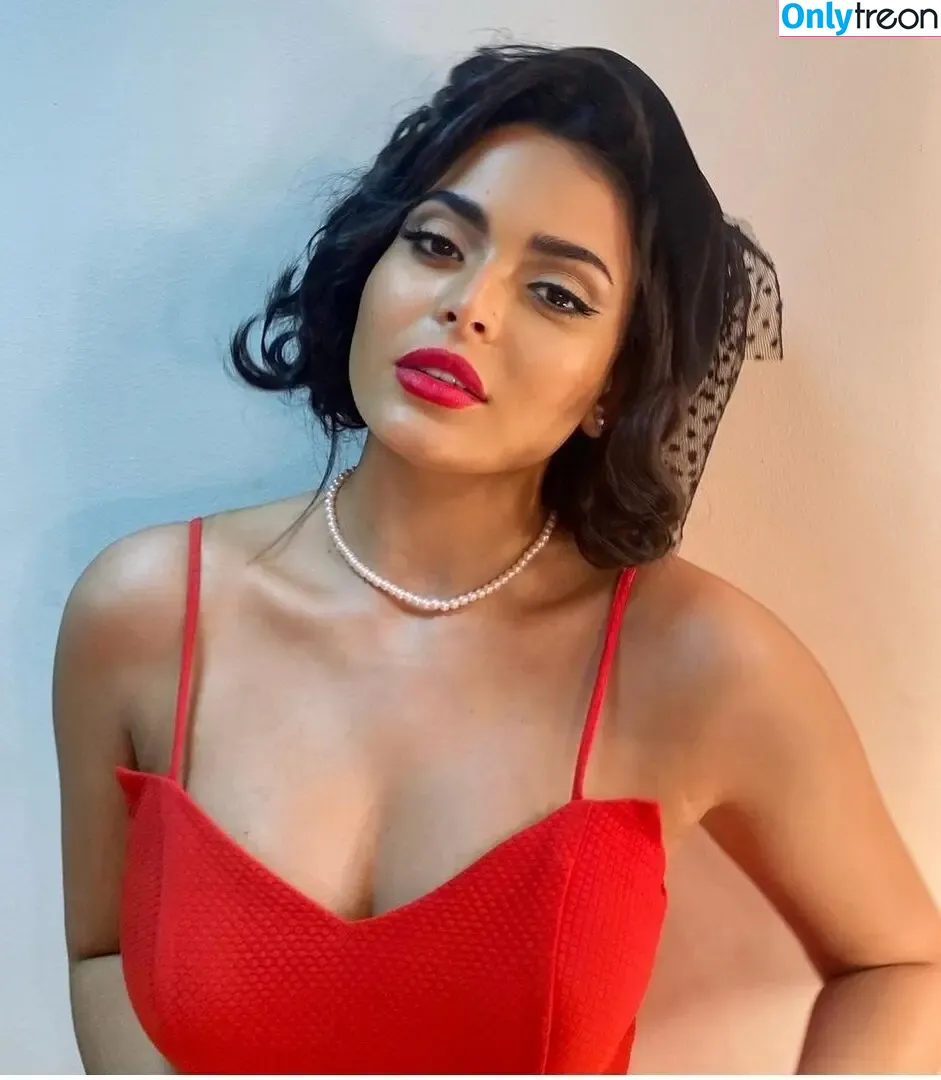 Asmaa Galal nude photo #0053 (asmaa_galal)