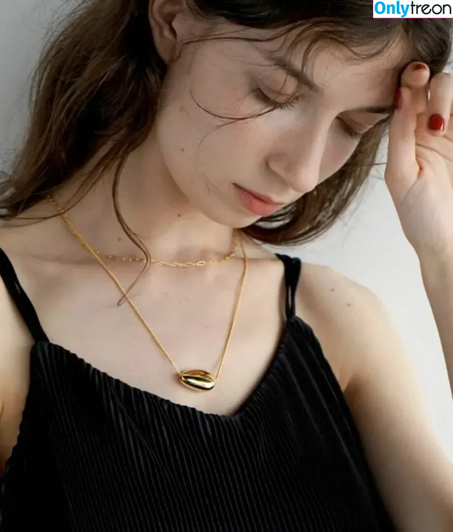 ASMR Alise nude photo #0027 (for.alise / juicy.asmr)