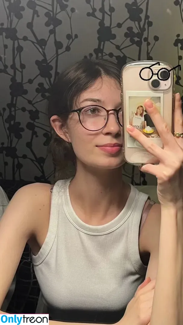 ASMR Alise nude photo #0031 (for.alise / juicy.asmr)