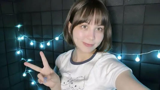 ASMR BlueKatie / asmrbluekatie nude photo #0042