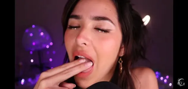 ASMR Glow / Sharon Dubois / asmrglow / asmrglow_ nude photo #0125
