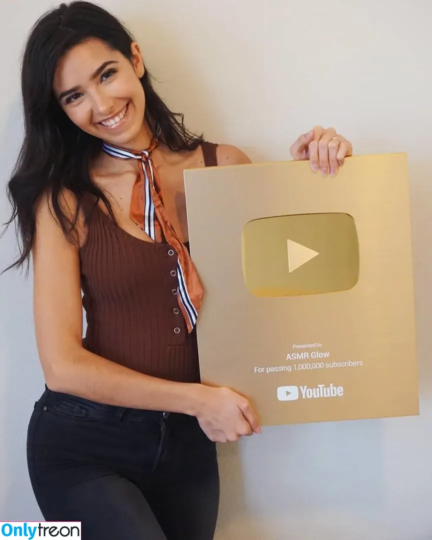 ASMR Glow nude photo #0012 (Sharon Dubois / asmrglow / asmrglow_)