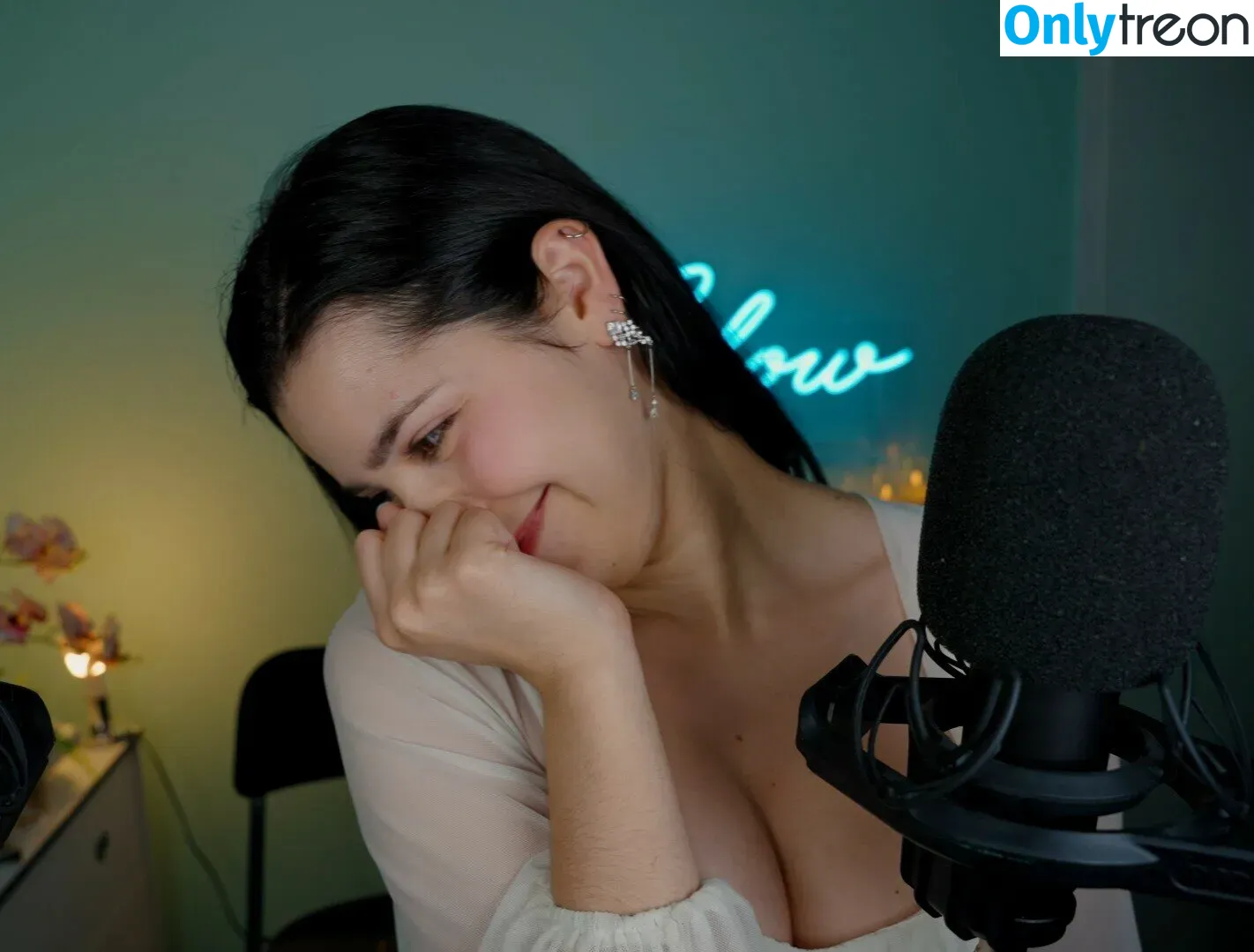 ASMR Glow nude photo #0373 (Sharon Dubois / asmrglow / asmrglow_)