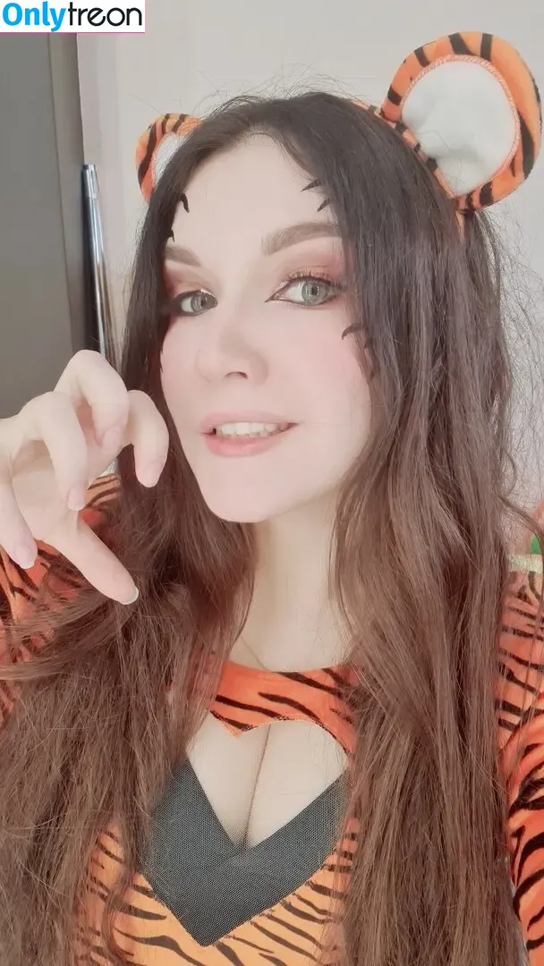 ASMR KittyKlaw nude photo #0798 (Angelina Lin / KittyKlaw / asmr.kittyklaw)