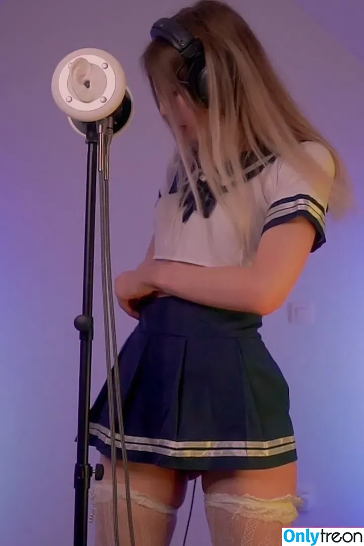 ASMR Onuri nude photo #0021 (onurimusic)