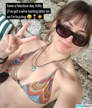 ASMR Shortbread / asmrshortbread / user nude photo #0067