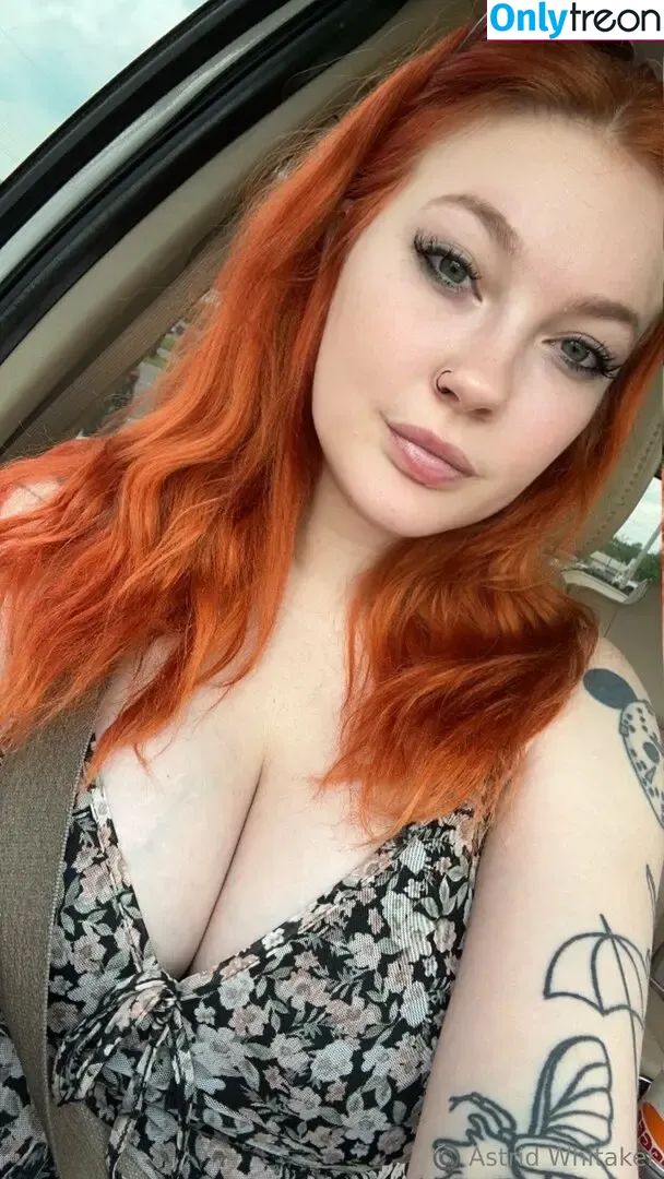 astridwhitakerx nude photo #0032 (astridwhitakerx)