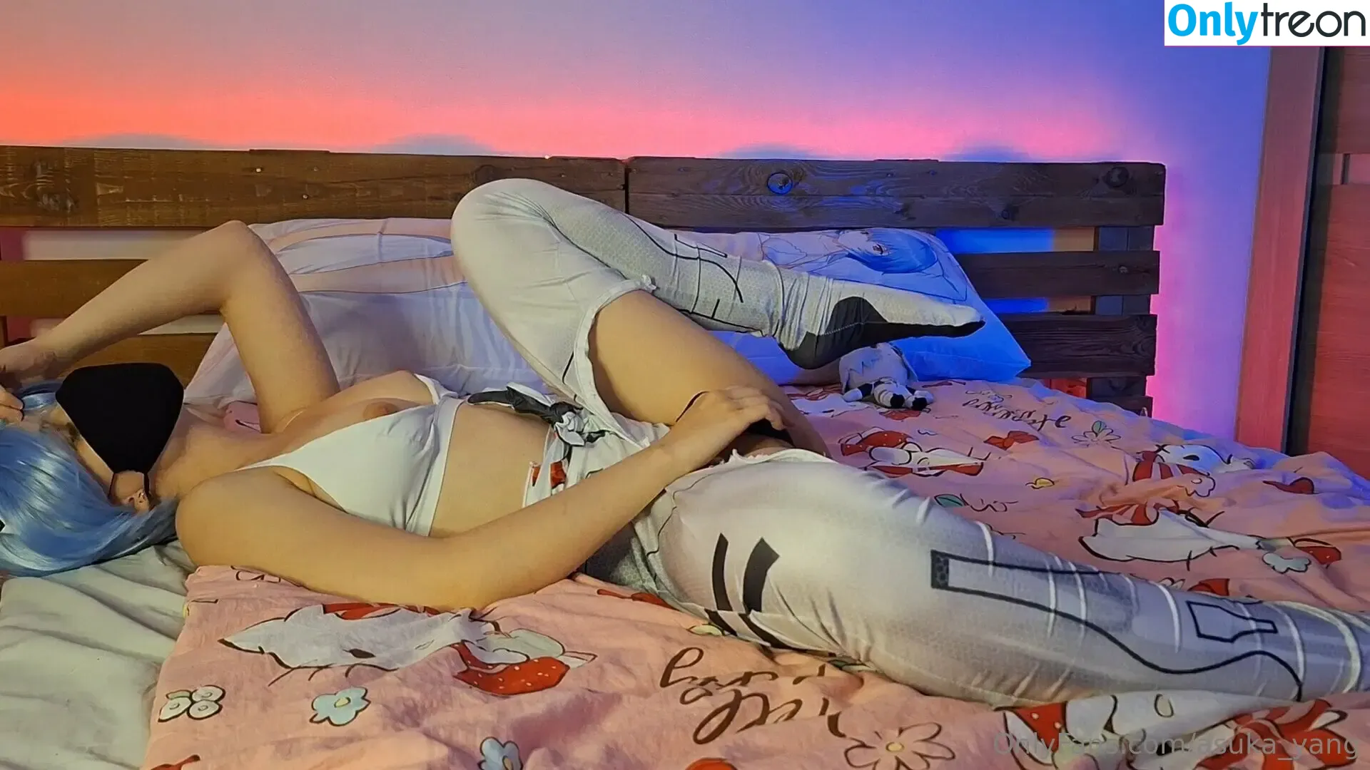 Asuka Yang nude photo #0027 (asuka_yang / asuka_yang_)
