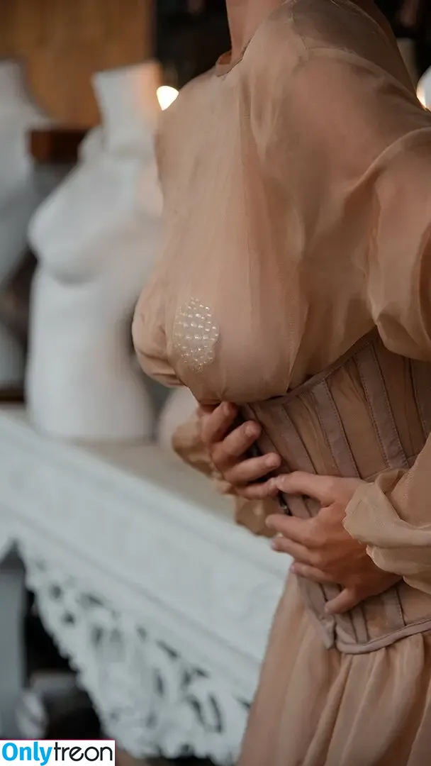 Atanasova Lera nude photo #0021 (atanasova_lera)