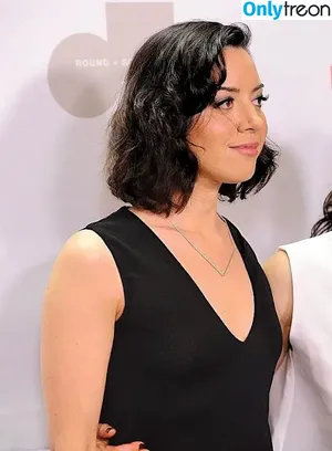 Aubrey Plaza / plazadeaubrey nude photo #0056