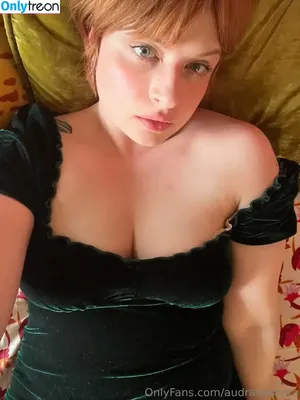 audraobscura / redobscura nude photo #0084
