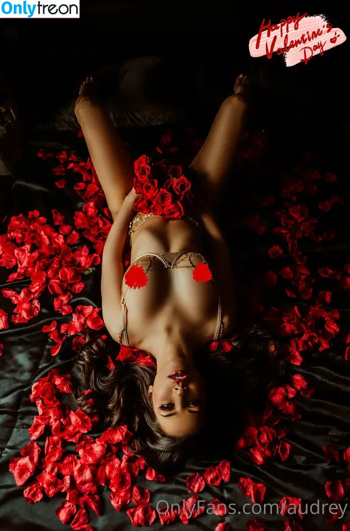 Audrey_ nude photo #0027 (audbot)