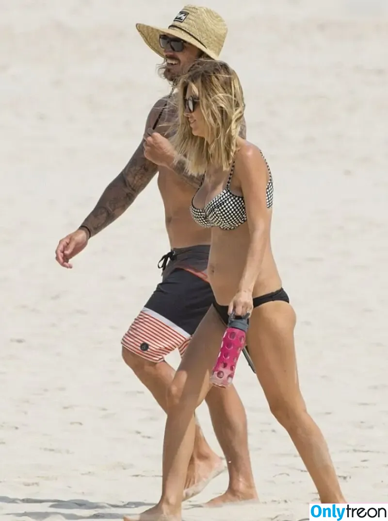 Audrina Patridge nude photo #0152 (audrinapatridge)