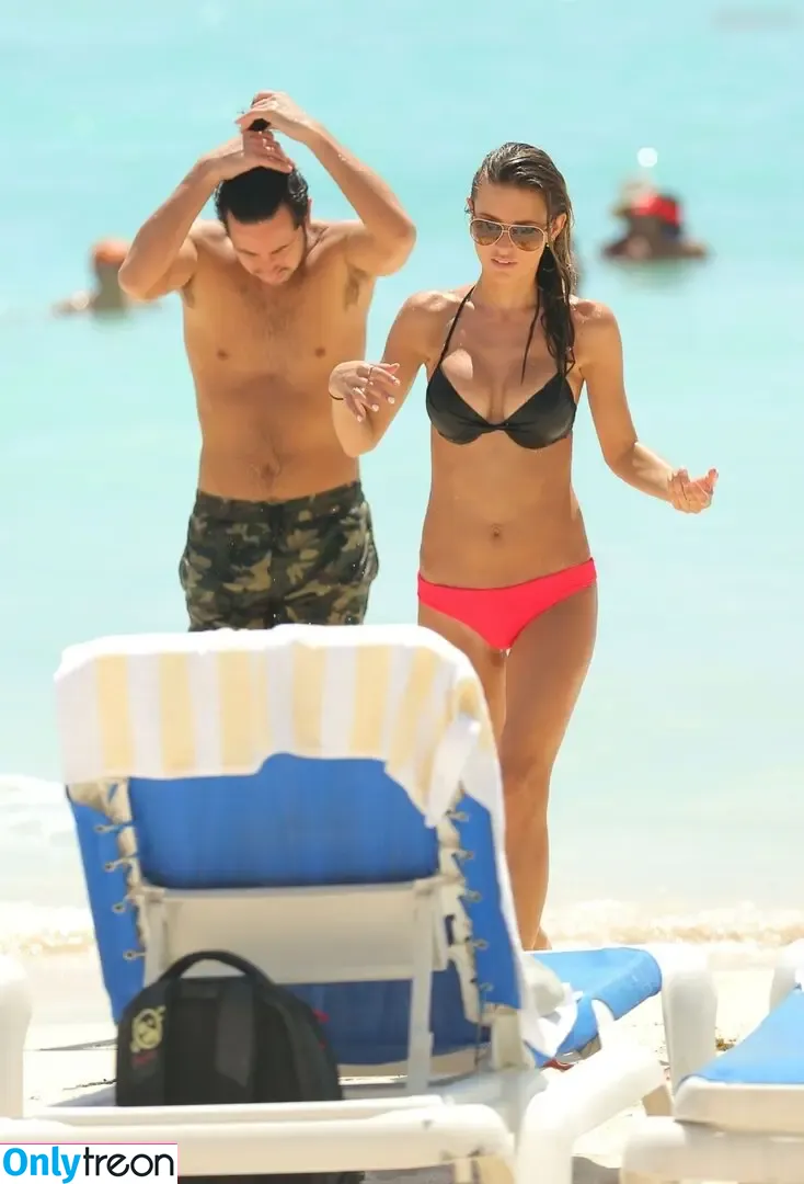 Audrina Patridge nude photo #0333 (audrinapatridge)