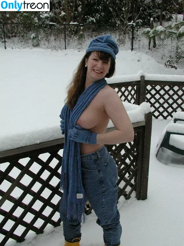 Augustlive nude photo #0019 (Augustlive)
