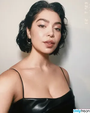 Aulii Cravalho / AuliiCravalho / Auli’i Cravalho nude photo #0221