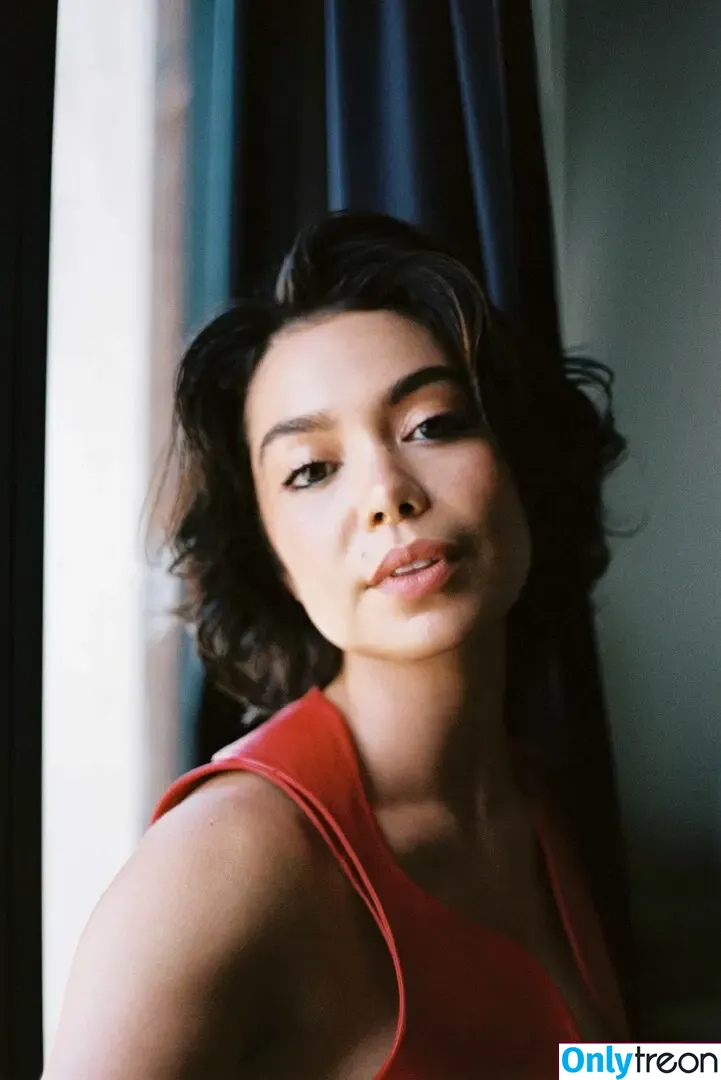 Aulii Cravalho nude photo #0235 (AuliiCravalho / Auli’i Cravalho)