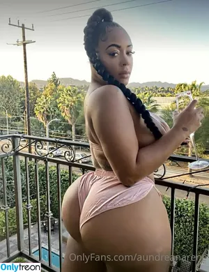 Aundreana Rene / Creole barbie / creolebarbieee / creolebarbieeee nude photo #0073