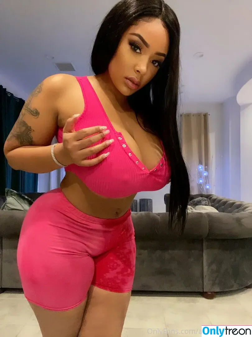 Aundreana Rene nude photo #0207 (Creole barbie / creolebarbieee / creolebarbieeee)
