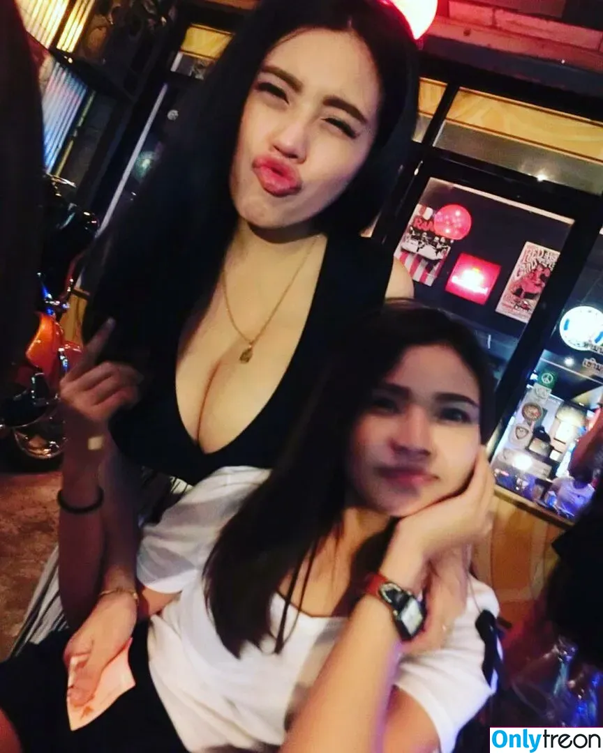 Aungsumalyn nude photo #0014 (aungggsumalyn / aungsumalynnn / aungsumalynx)