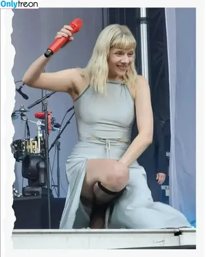 Aurora Aksnes / auroramusic / singer nude photo #0462