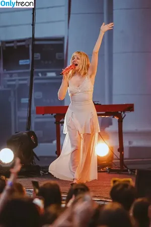 Aurora Aksnes / auroramusic / singer nude photo #0468