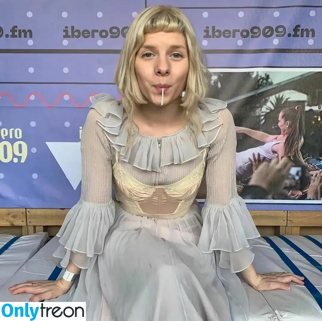 Aurora Aksnes nude photo #0028 (auroramusic / singer)