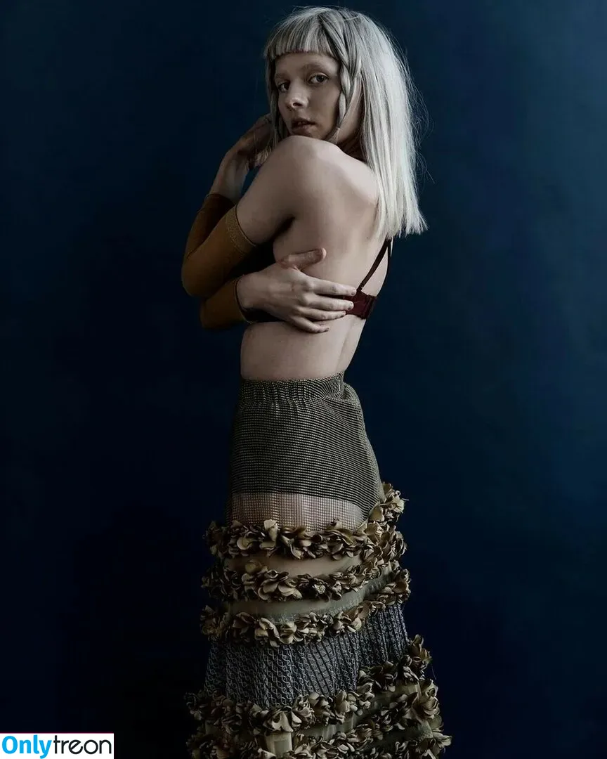 Aurora Aksnes nude photo #0037 (auroramusic / singer)