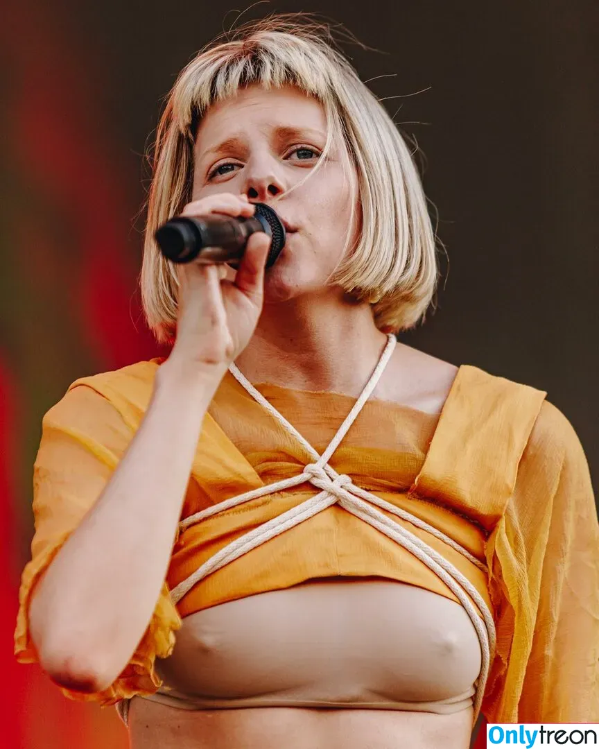 Aurora Aksnes nude photo #0068 (auroramusic / singer)