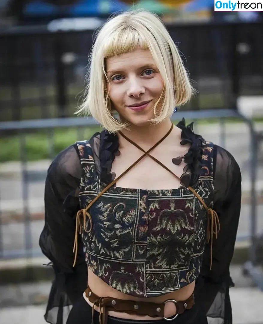 Aurora Aksnes nude photo #0074 (auroramusic / singer)