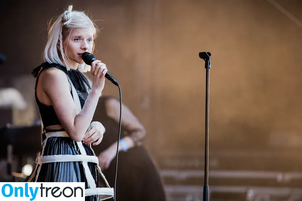 Aurora Aksnes nude photo #0087 (auroramusic / singer)