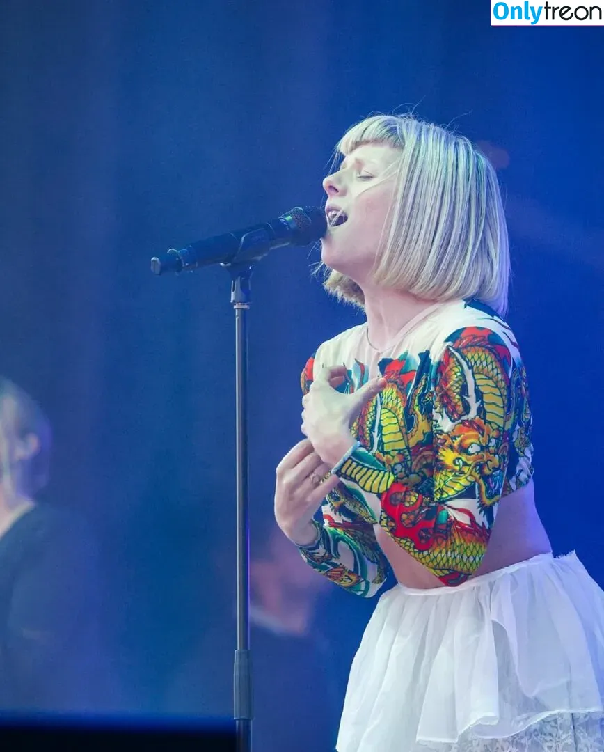 Aurora Aksnes nude photo #0096 (auroramusic / singer)