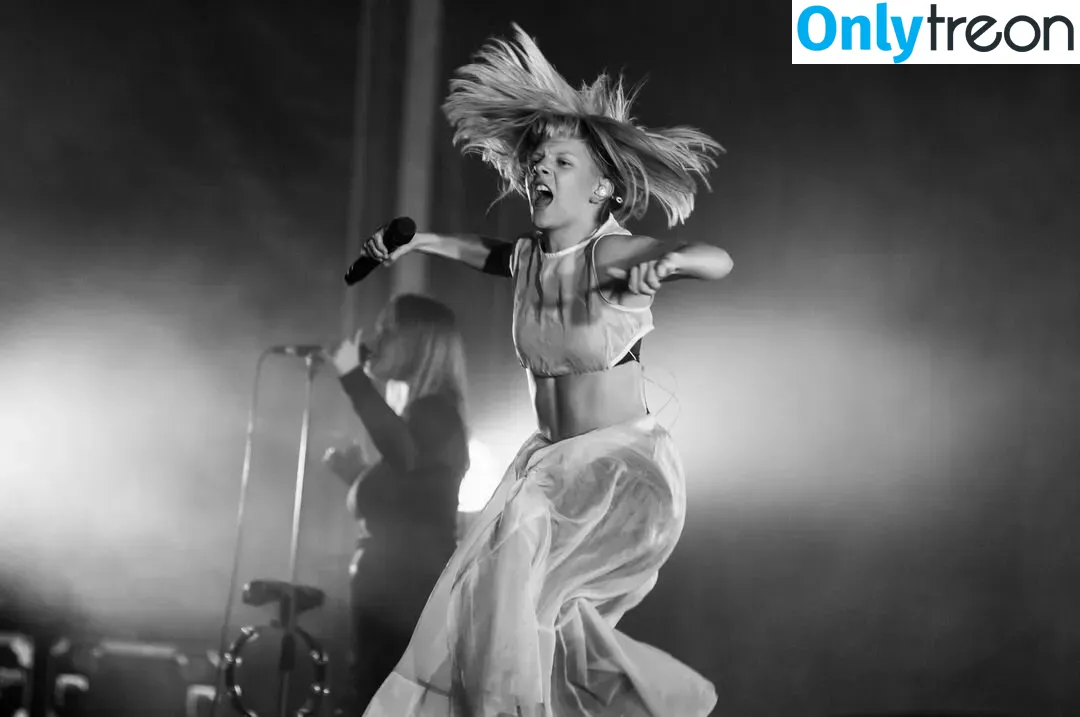 Aurora Aksnes nude photo #0105 (auroramusic / singer)