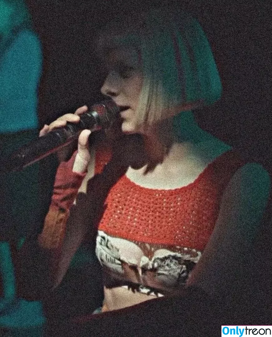 Aurora Aksnes nude photo #0139 (auroramusic / singer)